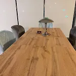 דירה Elegant Office With A View