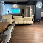 Elegant Office With A View *