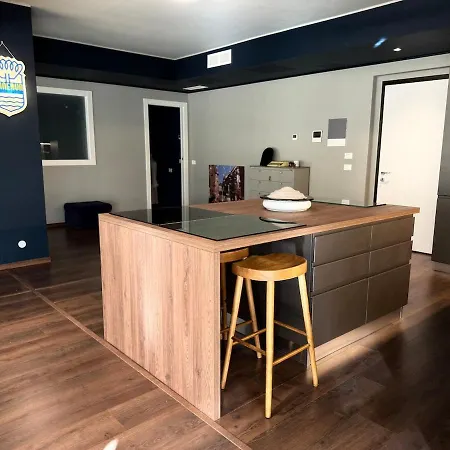 Elegant Office With A View Valmadrera