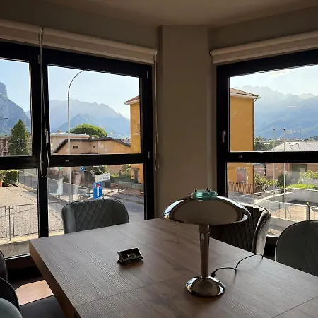 Elegant Office With A View Valmadrera