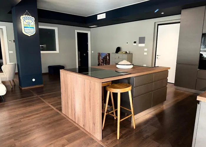 Elegant Office With A View Valmadrera