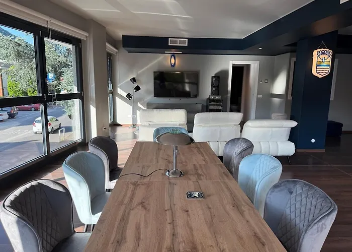 Elegant Office With A View Apartamento *