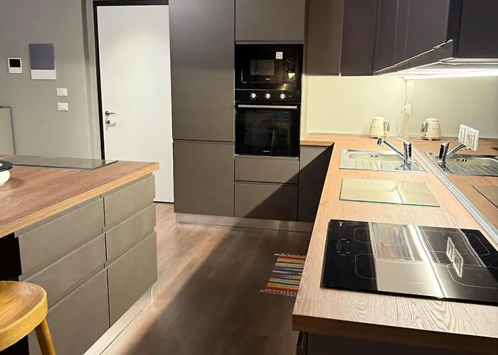 Elegant Office With A View Valmadrera