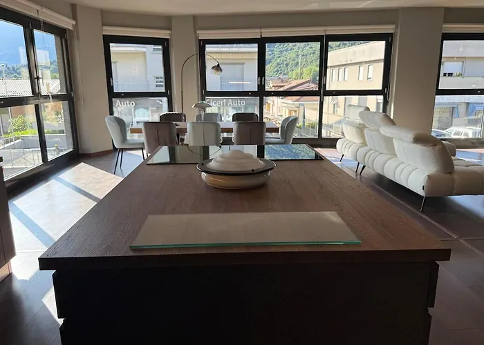 Elegant Office With A View Apartamento *